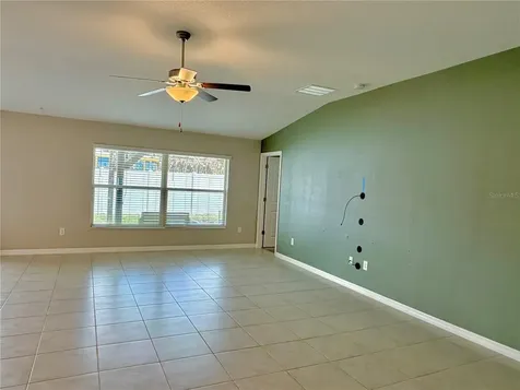 11206 Kelly Green Avenue Wimauma FL 33598