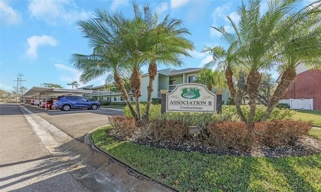122 Caryl Way Oldsmar FL 34677