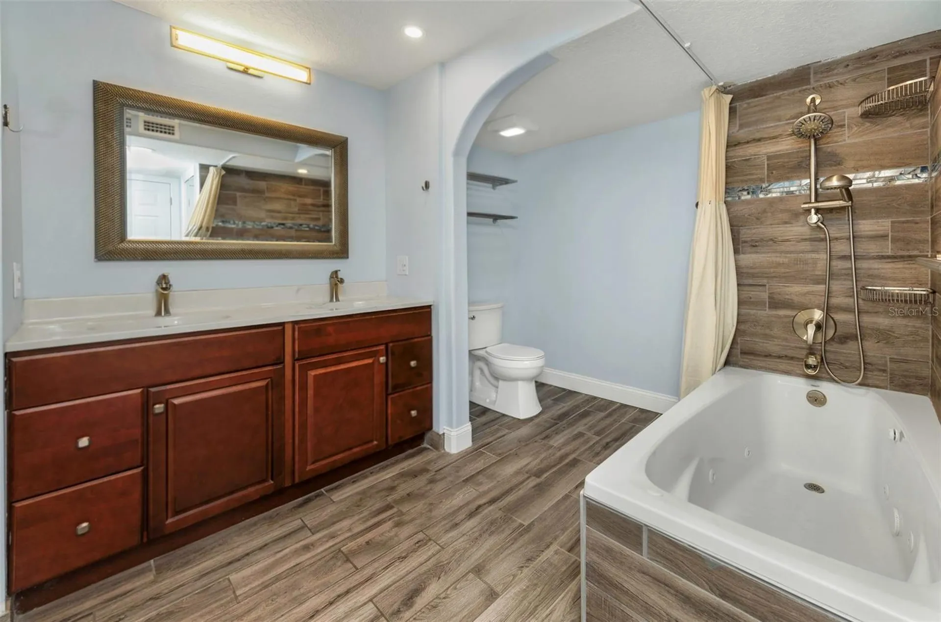 122 Caryl Way Oldsmar FL 34677