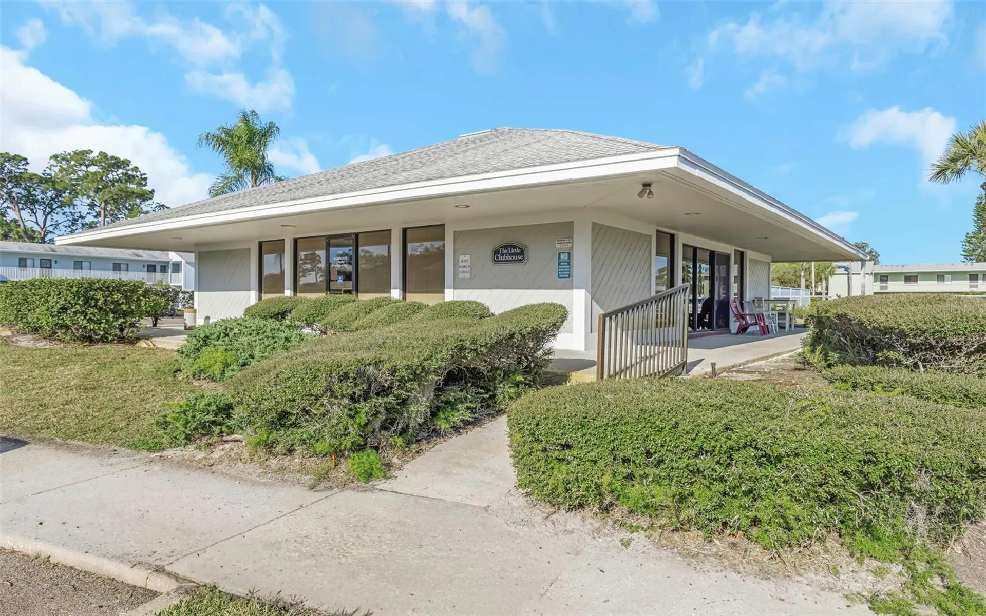 122 Caryl Way Oldsmar FL 34677