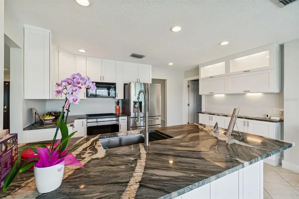9816 San Sebastian Way Port Richey FL 34668