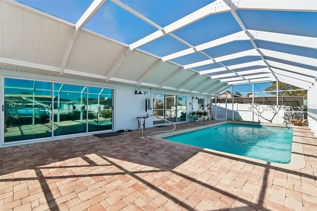 9816 San Sebastian Way Port Richey FL 34668