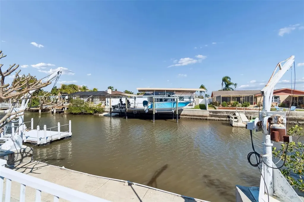 9816 San Sebastian Way Port Richey FL 34668