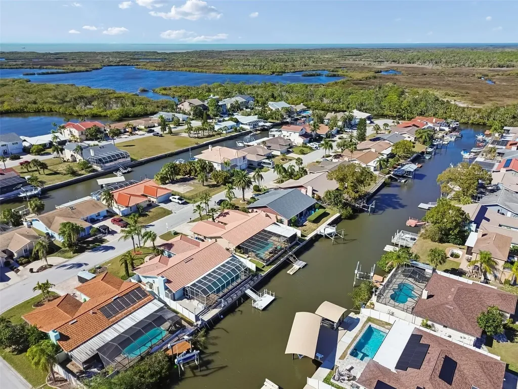 9816 San Sebastian Way Port Richey FL 34668