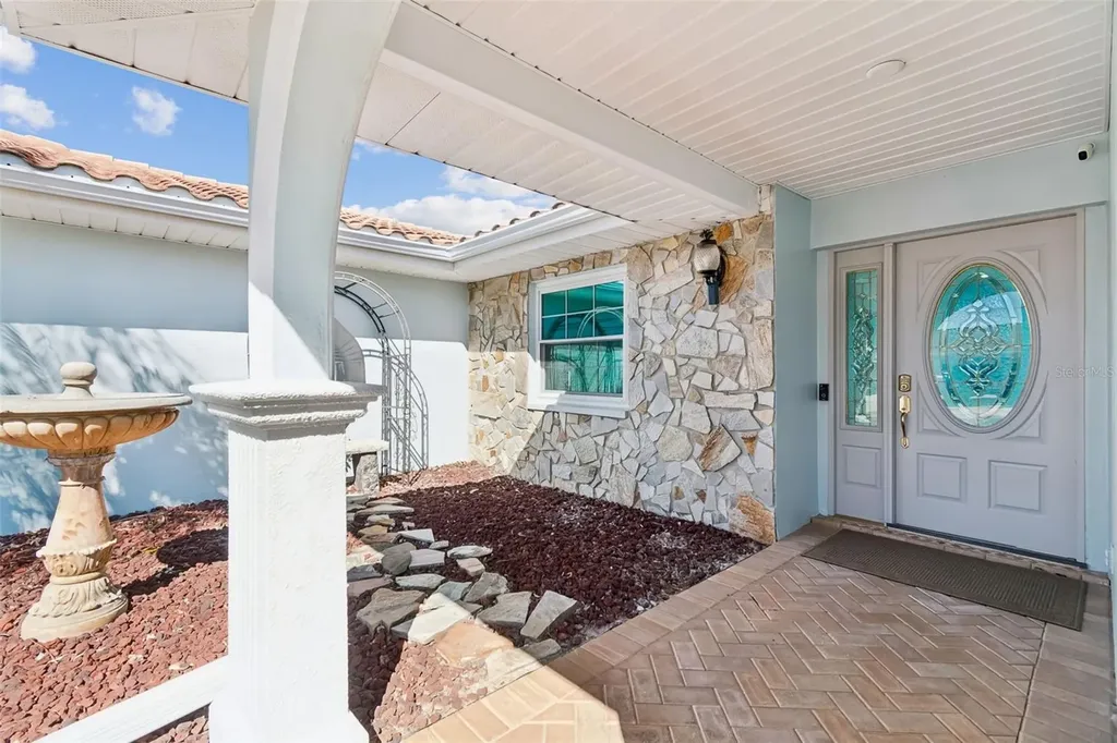 9816 San Sebastian Way Port Richey FL 34668