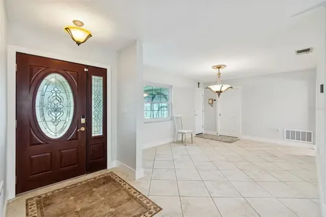 9816 San Sebastian Way Port Richey FL 34668