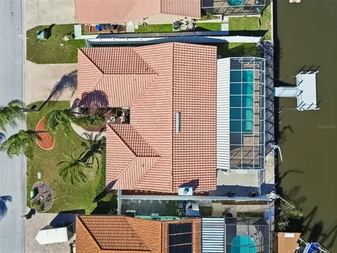 9816 San Sebastian Way Port Richey FL 34668