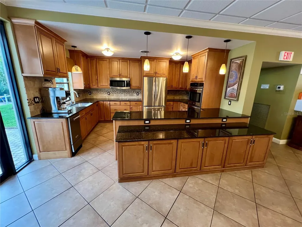 1328 Pasadena Avenue S South Pasadena FL 33707