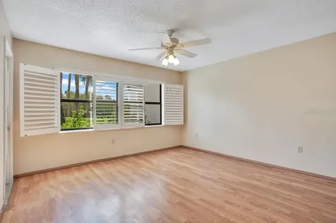 1328 Pasadena Avenue S South Pasadena FL 33707