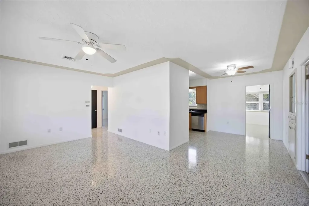 2244 Sunnyside Place Sarasota FL 34239