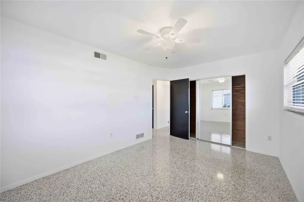 2244 Sunnyside Place Sarasota FL 34239