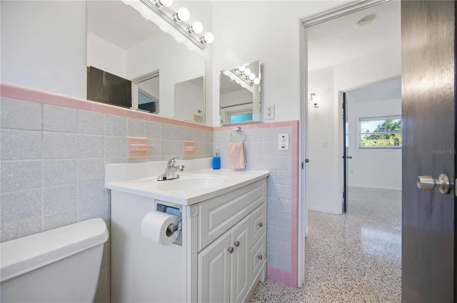 2244 Sunnyside Place Sarasota FL 34239