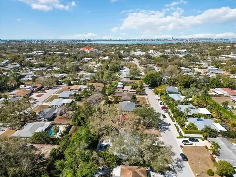 2244 Sunnyside Place Sarasota FL 34239
