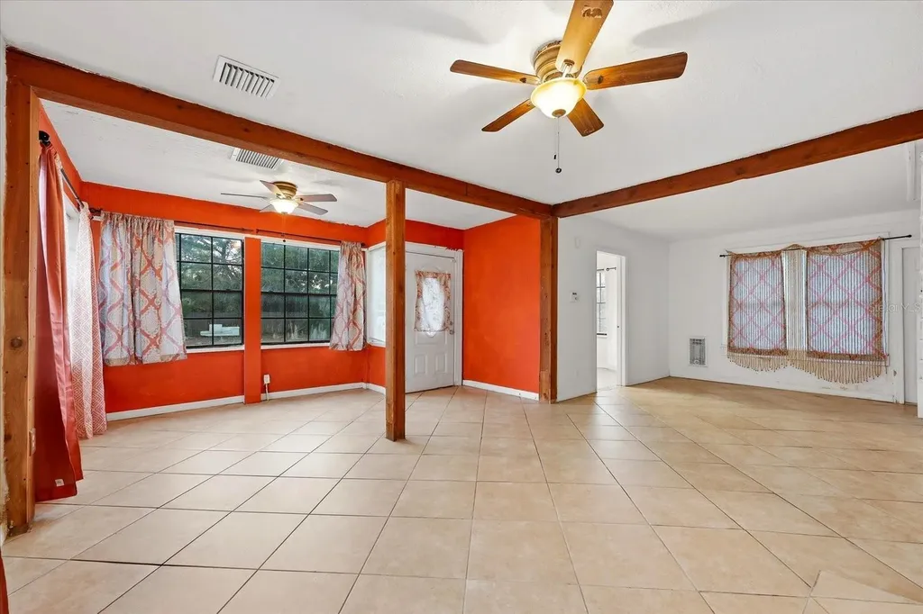 1919 Quincy Street S St Petersburg FL 33711