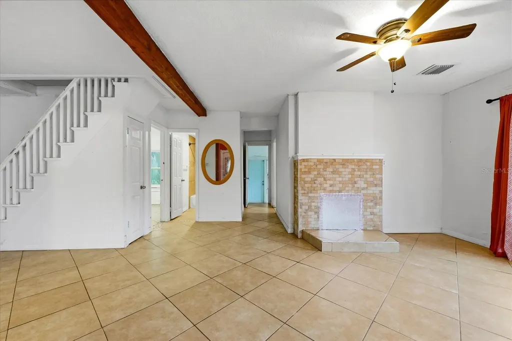 1919 Quincy Street S St Petersburg FL 33711