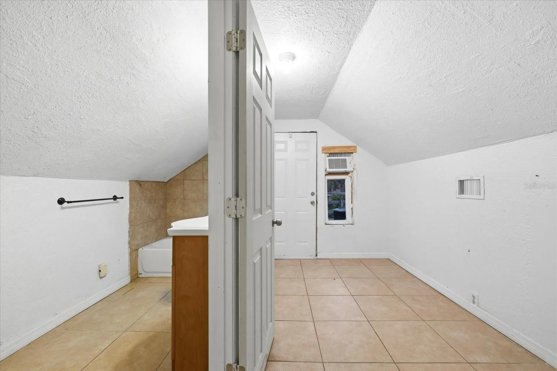 1919 Quincy Street S St Petersburg FL 33711