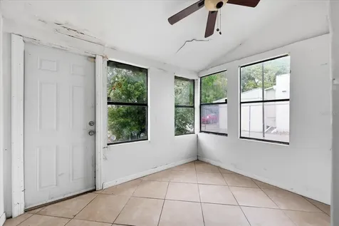 1919 Quincy Street S St Petersburg FL 33711