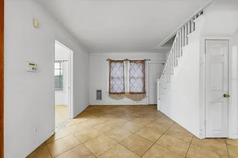 1919 Quincy Street S St Petersburg FL 33711