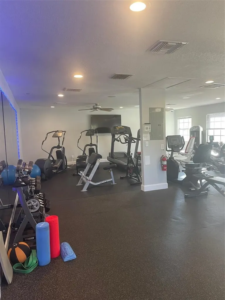 249 Pompano Drive SE St Petersburg FL 33705