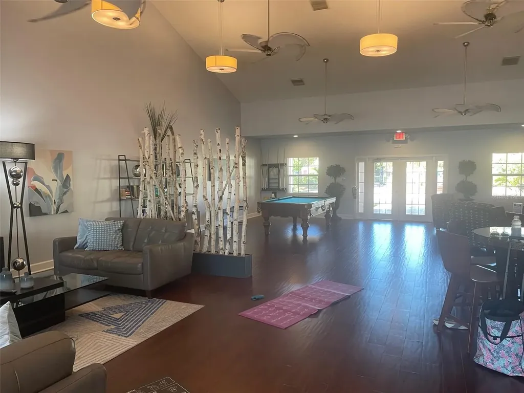 249 Pompano Drive SE St Petersburg FL 33705
