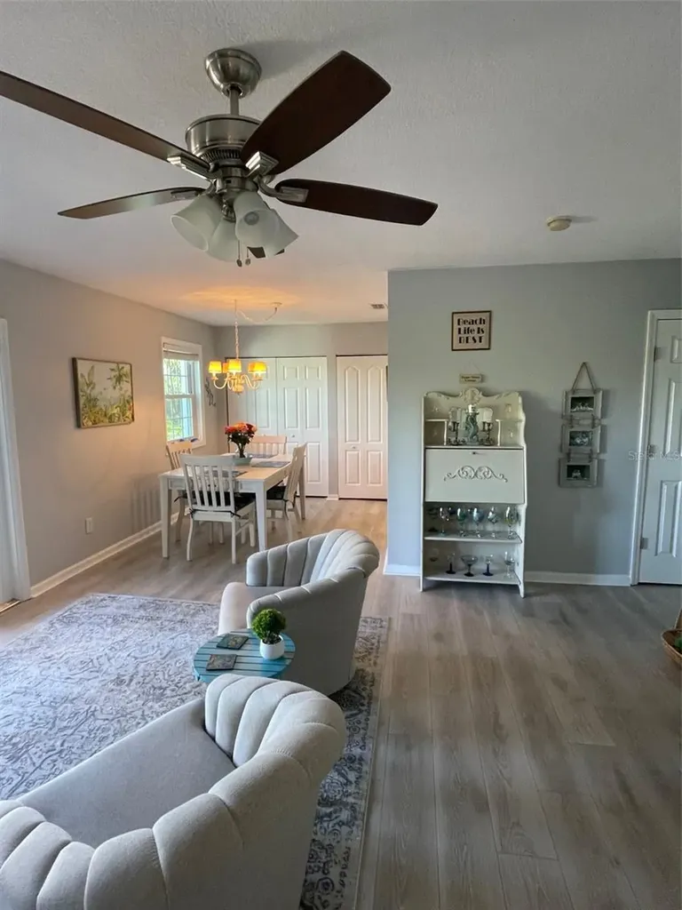 249 Pompano Drive SE St Petersburg FL 33705