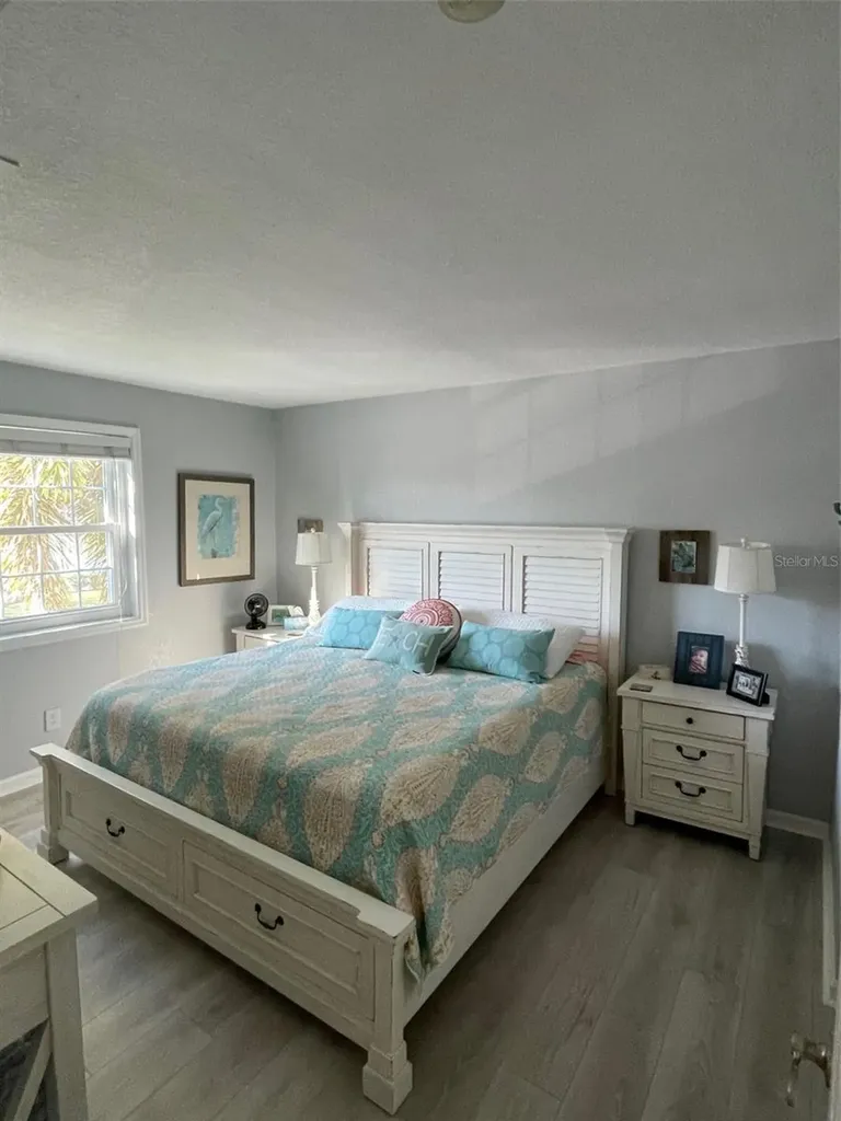 249 Pompano Drive SE St Petersburg FL 33705