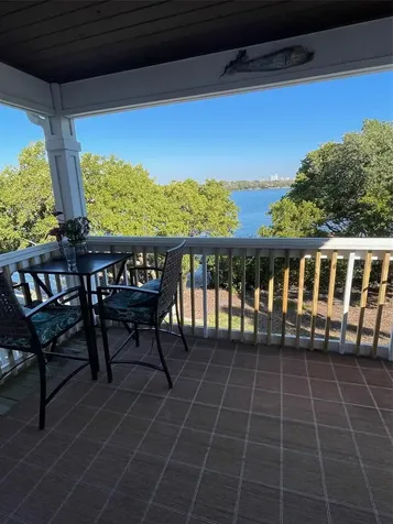 249 Pompano Drive SE St Petersburg FL 33705