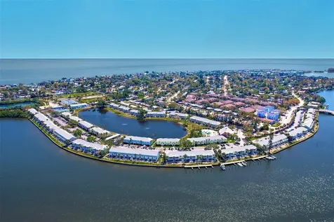 249 Pompano Drive SE St Petersburg FL 33705