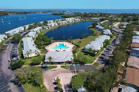 249 Pompano Drive SE St Petersburg FL 33705