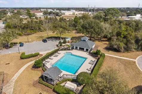 321 Burchington Drive Debary FL 32713