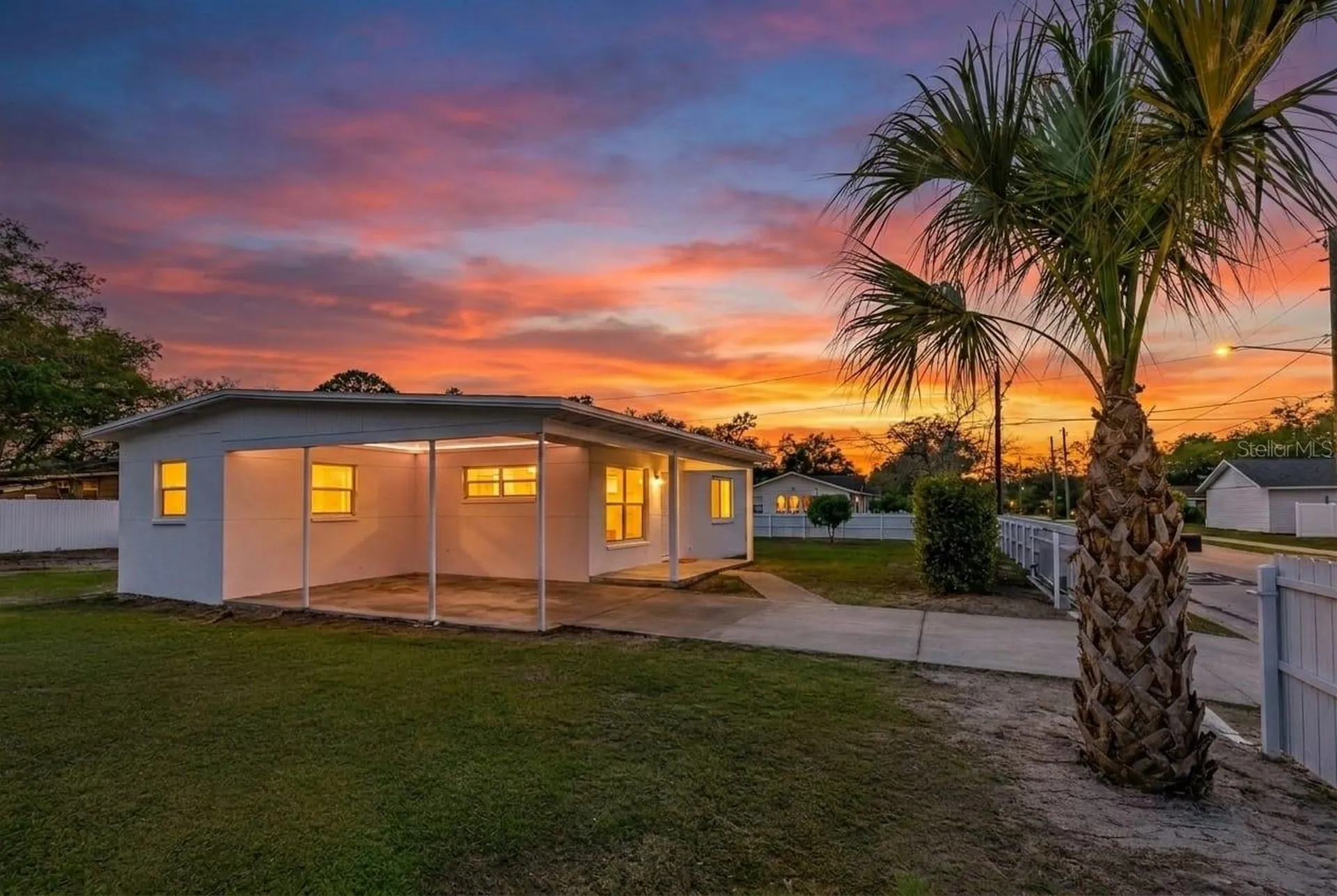831 Woodlawn Street Clearwater FL 33756