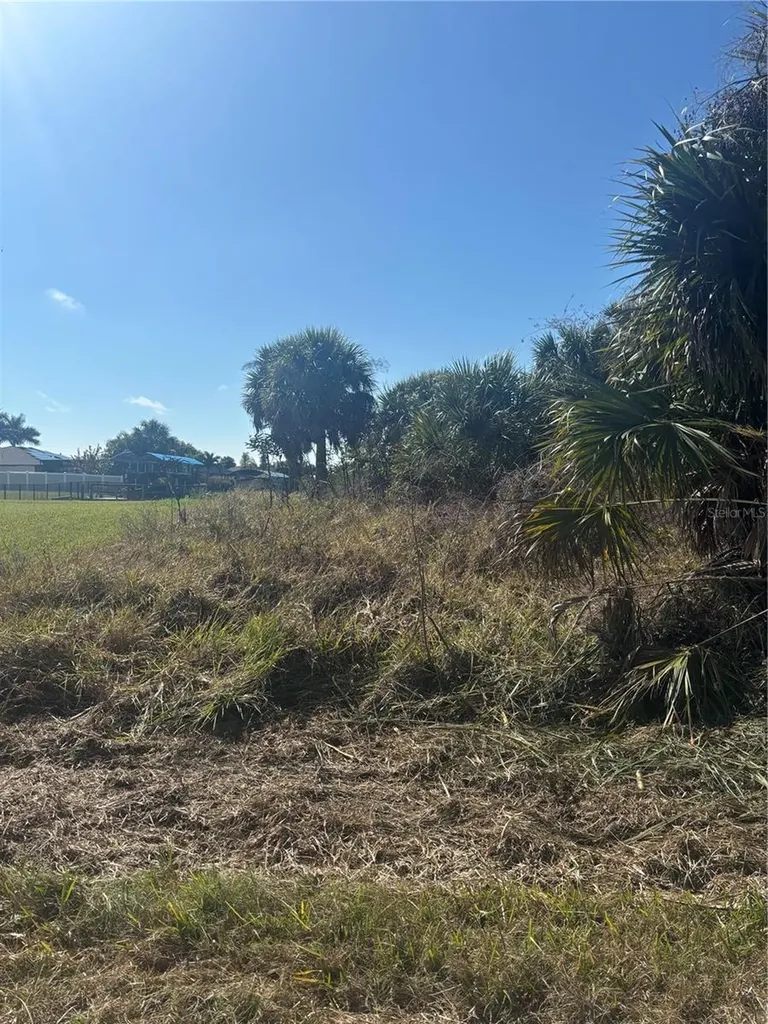 4402,4410 Bayview Street Port Charlotte FL 33948