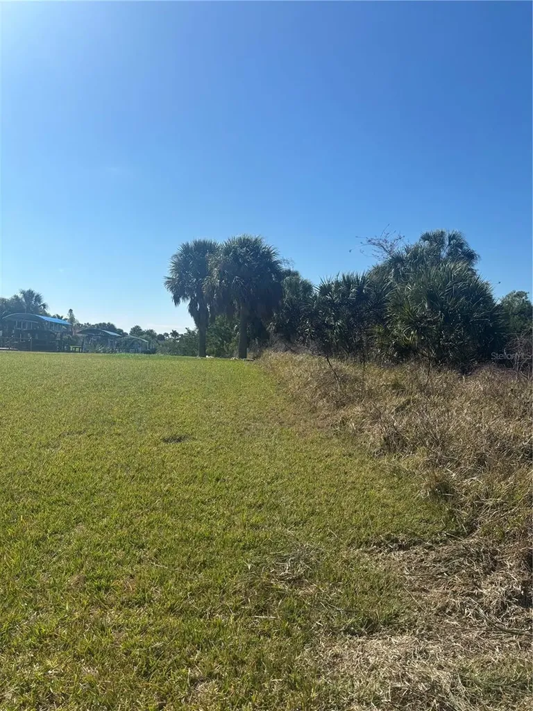 4402,4410 Bayview Street Port Charlotte FL 33948