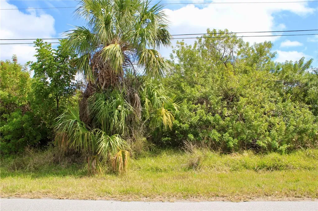 4402,4410 Bayview Street Port Charlotte FL 33948