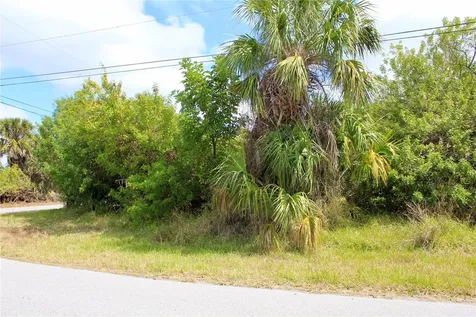 4402,4410 Bayview Street Port Charlotte FL 33948