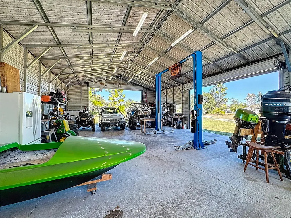 4620 405th Street E Myakka City FL 34251