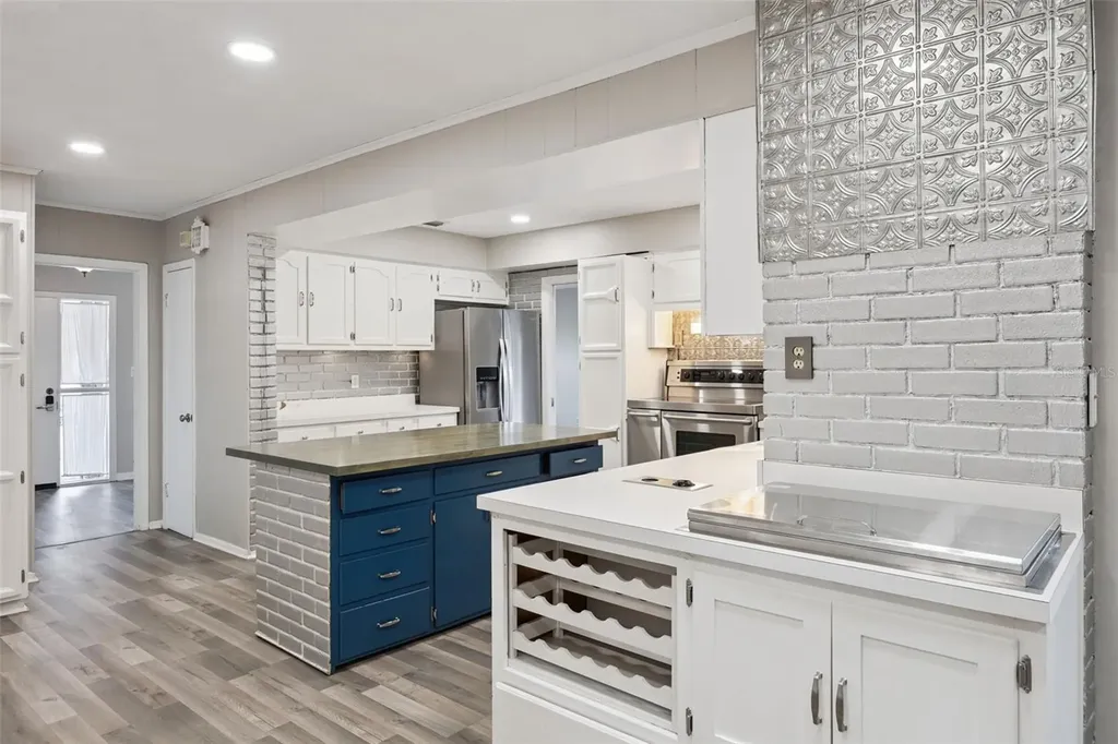 2504 Lauderdale Court Orlando FL 32805