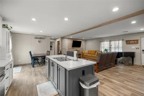 14440 SE 21st Place Morriston FL 32668