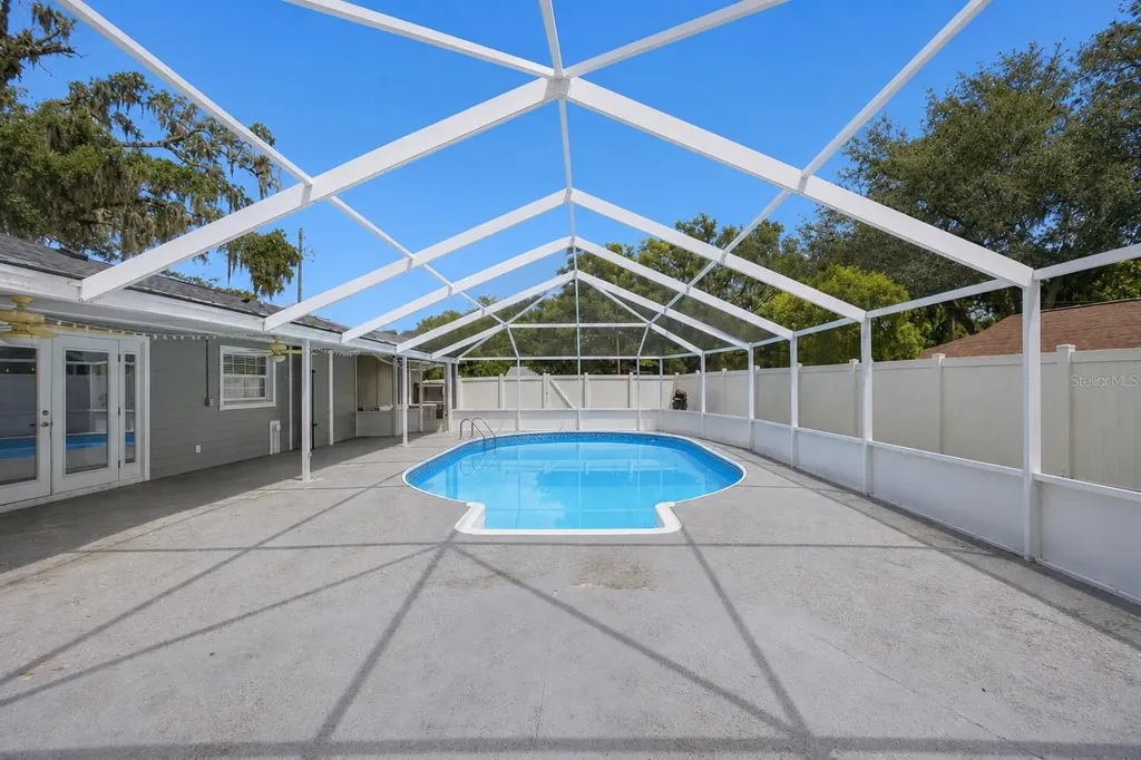 2580 SE 37th Street Ocala FL 34471