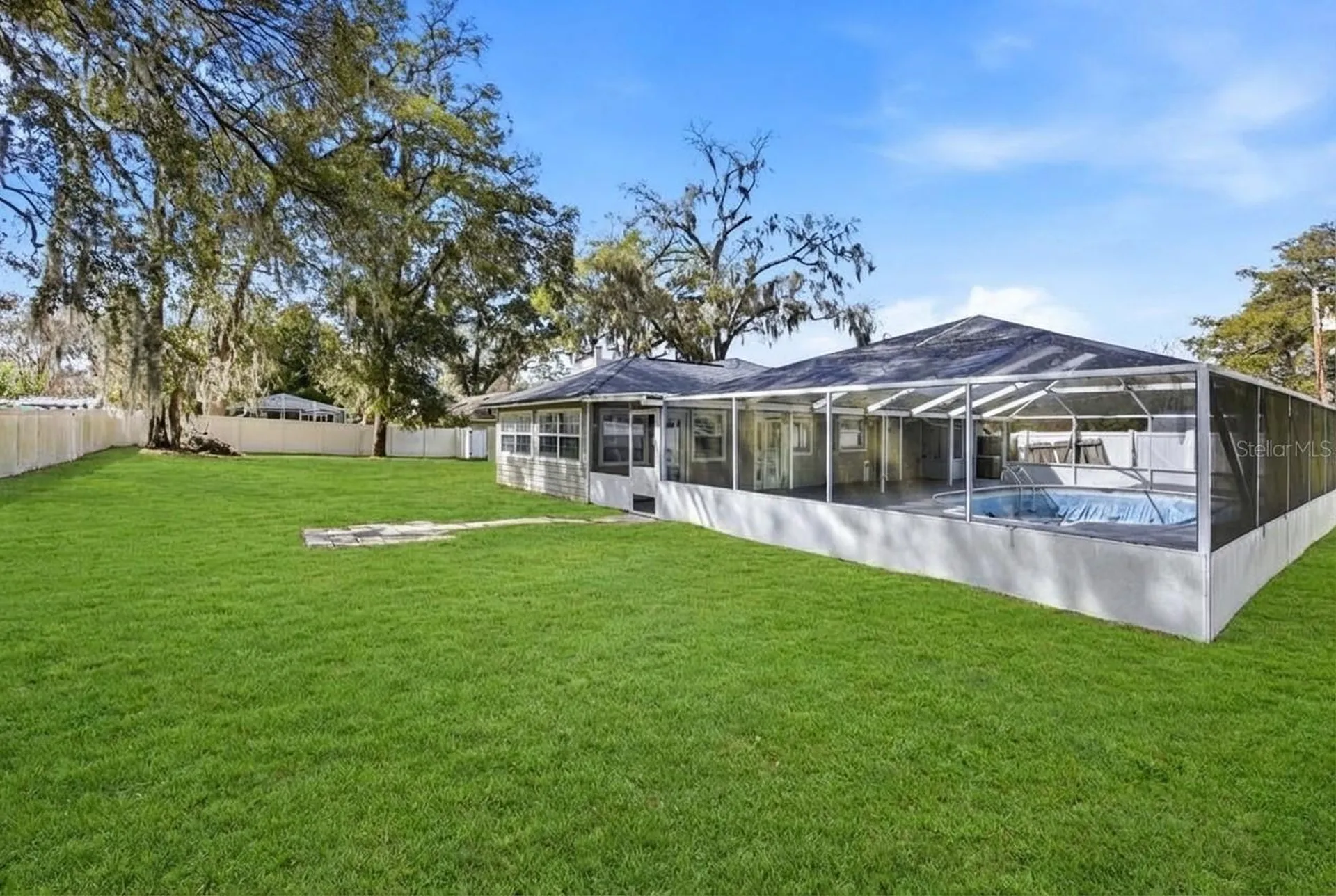 2580 SE 37th Street Ocala FL 34471