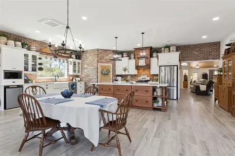 37008 Forestdel Drive Eustis FL 32736