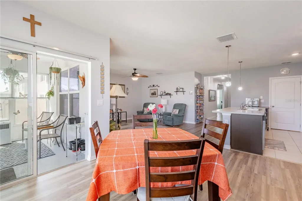 1768 Henin Circle Tavares FL 32778