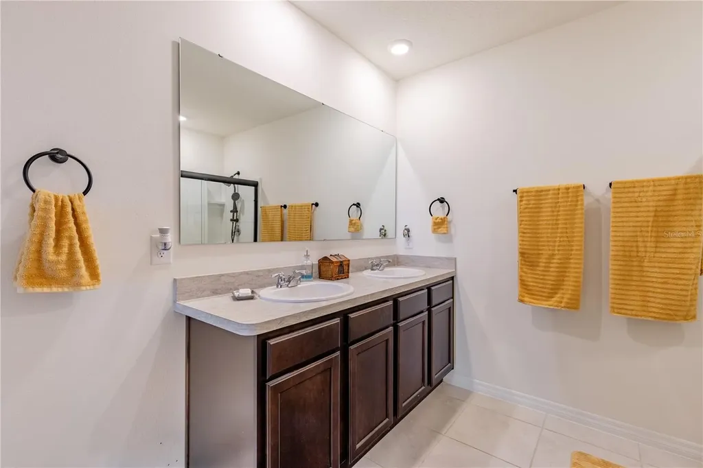 1768 Henin Circle Tavares FL 32778