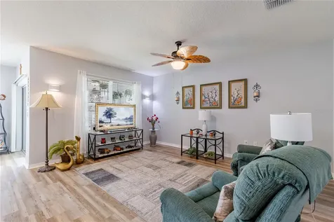 1768 Henin Circle Tavares FL 32778