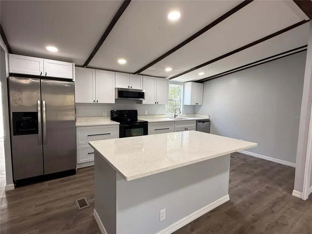 8824 Overlook Drive Wesley Chapel FL 33545