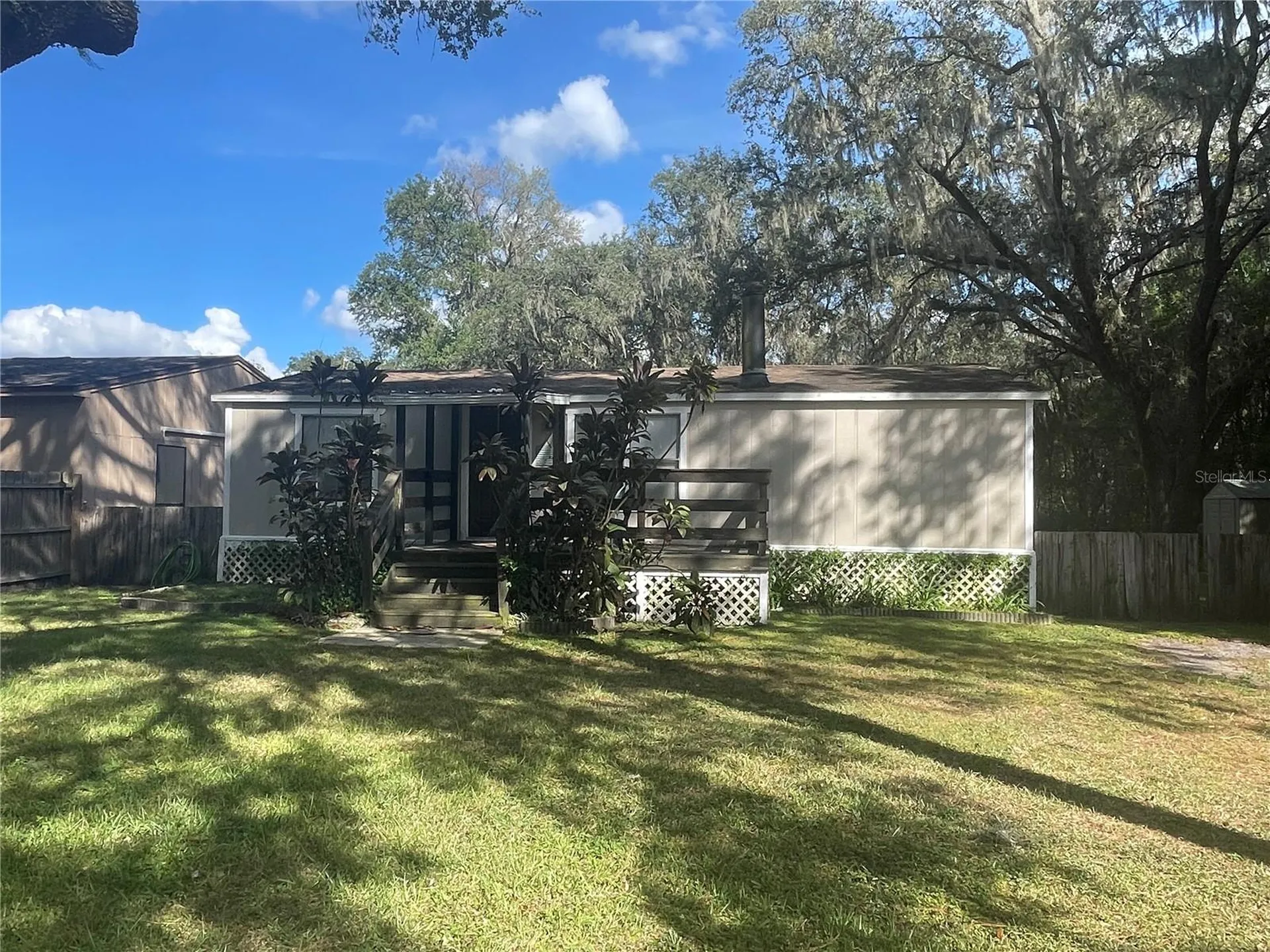 8824 Overlook Drive Wesley Chapel FL 33545