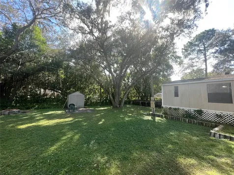 8824 Overlook Drive Wesley Chapel FL 33545