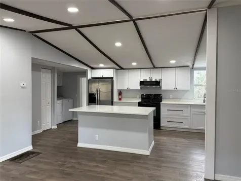 8824 Overlook Drive Wesley Chapel FL 33545