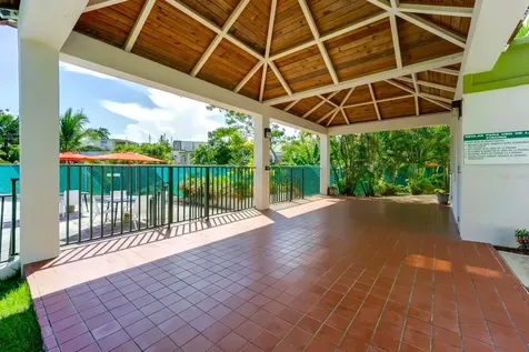 Alturas De Piedras Blanca Units D-202 Guaynabo PR 00969