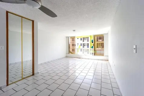 Alturas De Piedras Blanca Units D-202 Guaynabo PR 00969